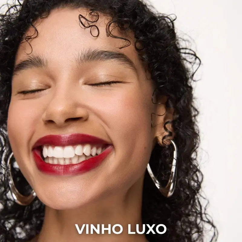 LipFlash | O lip tint peel-off que virou febre no Brasil
