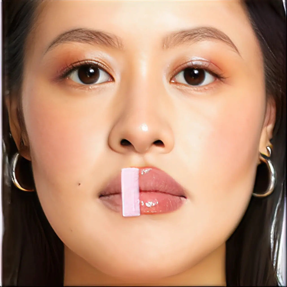 LipGlow Pro© | Realce Natural com Volume e Hidratação Imediata